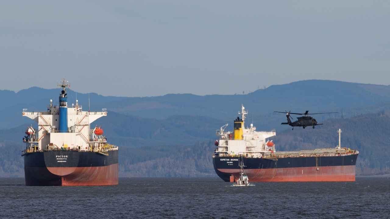 চট্টগ্রাম বন্দরে আসছে ১.৪১ লাখ টন ডিজেল