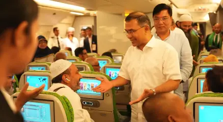 আগামী বছর হজের খরচ আরও কমানোর আশ্বাস প্রধানমন্ত্রীর